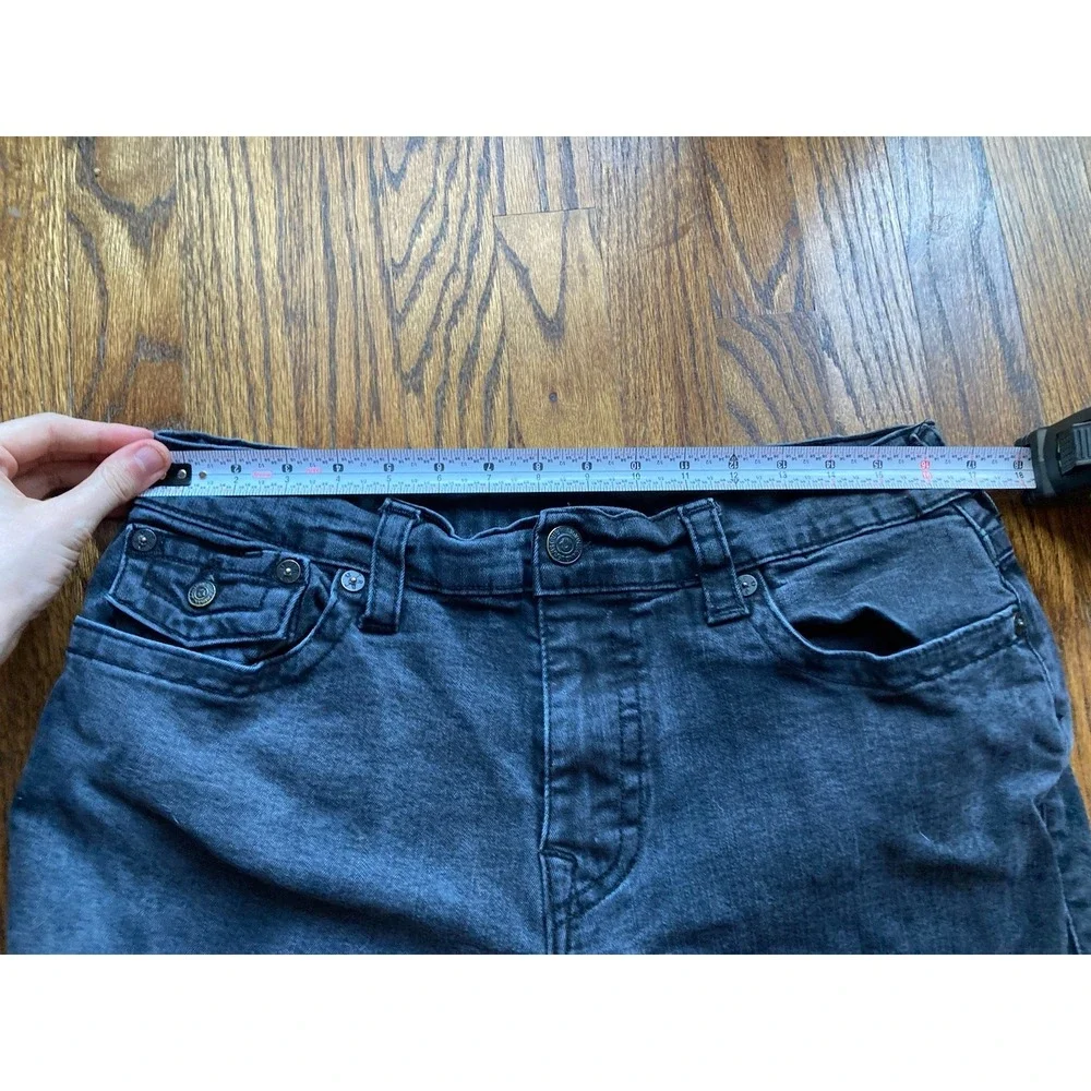 True Religion Jeans Mens 36x30 Black Ricky Relaxed Straight Pocket Flap Stretch - Picture 6 of 13